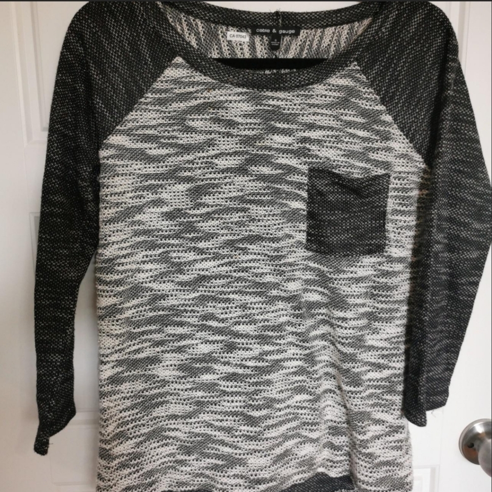 3/4 Sleeve Cable & Gauge Shirt